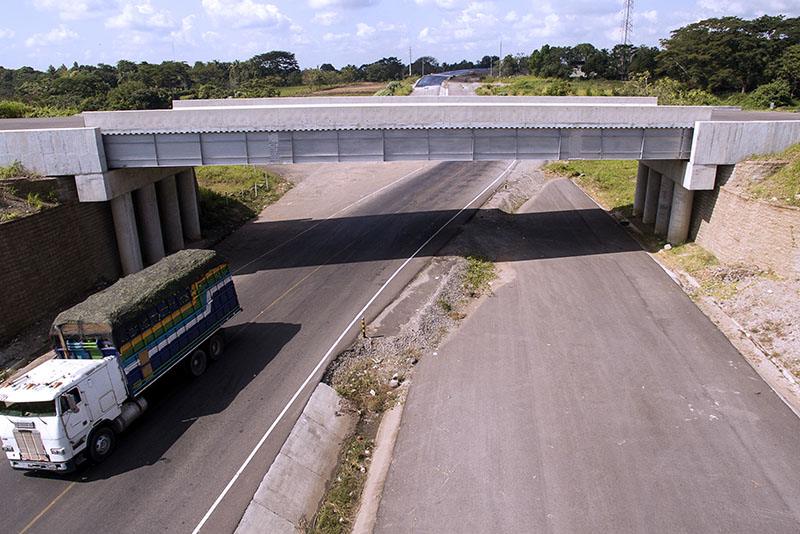 Bridge Cocales 2 vitsa puente guatemala 486