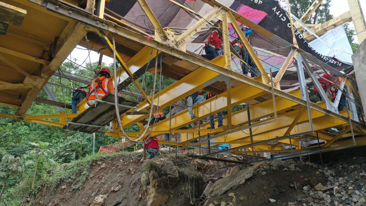 Structural Analysis and Repair of the Cahaboncito Bridge 4 Puente vehicular construido por VITSA en Guatemala